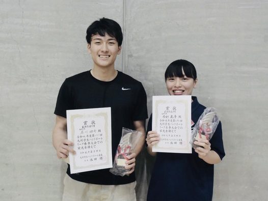 広川選手と今村選手の写真